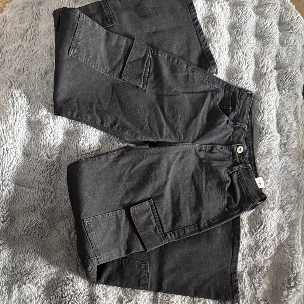 Black Cargo Pants